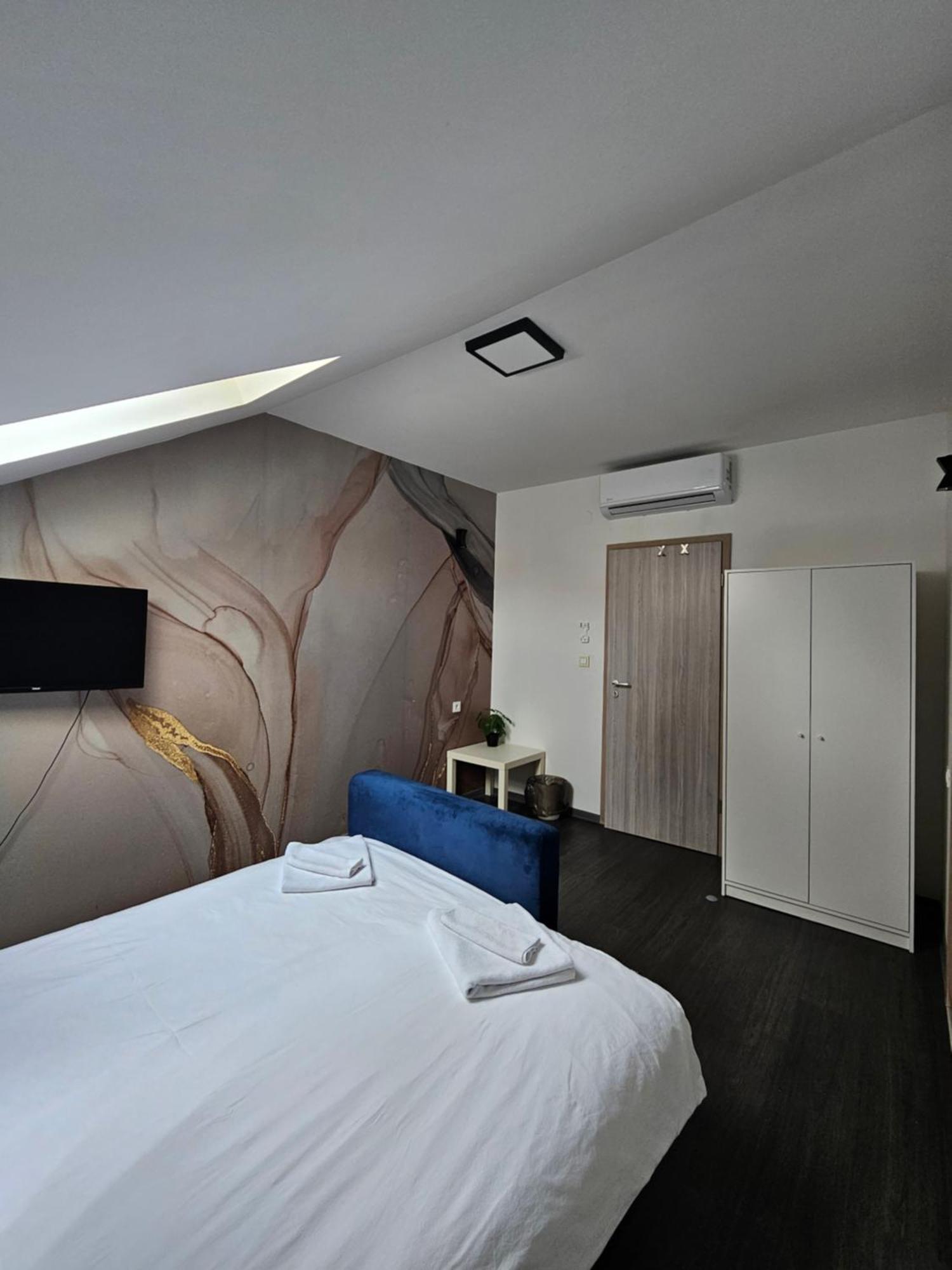 Kaptol Hostel